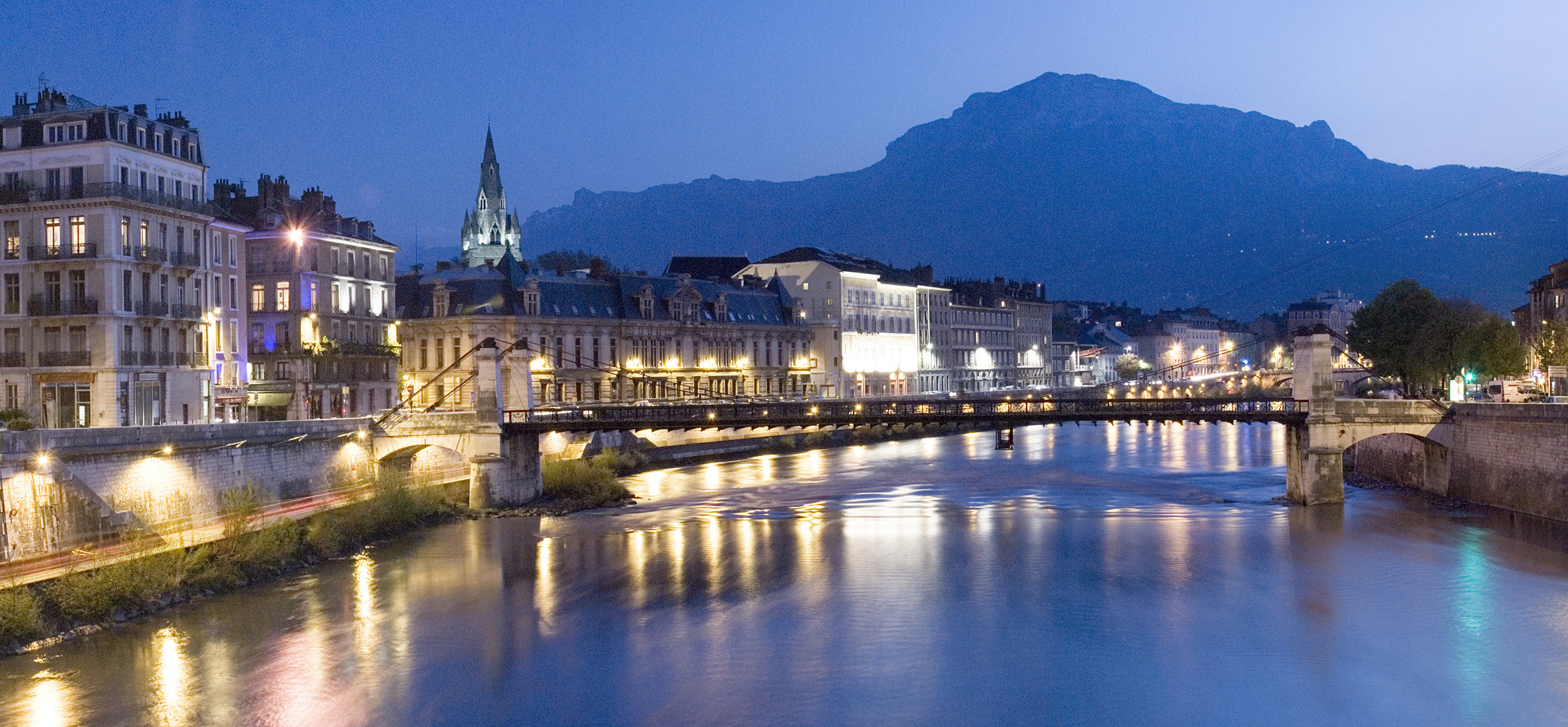 Grenoble by night